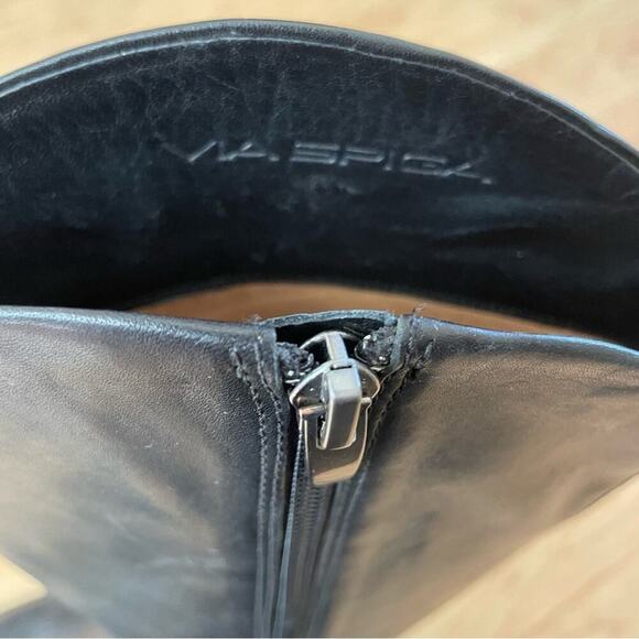 |Via Spiga| Black Leather Knee High Cody Riding Boots Size 7.5 - Picture 6 of 11